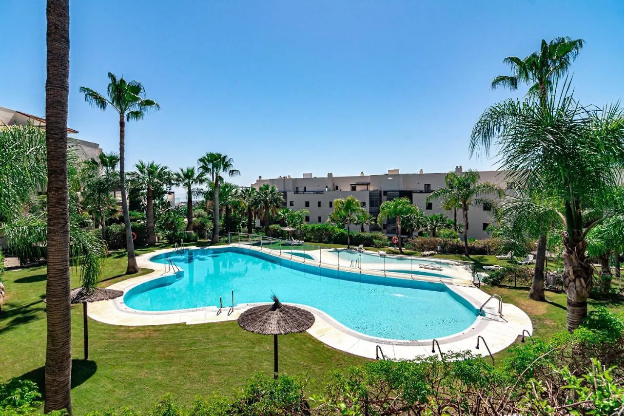 H19 - Stunning 2 Bedroom Apartment By Roomservices إِستيبونا